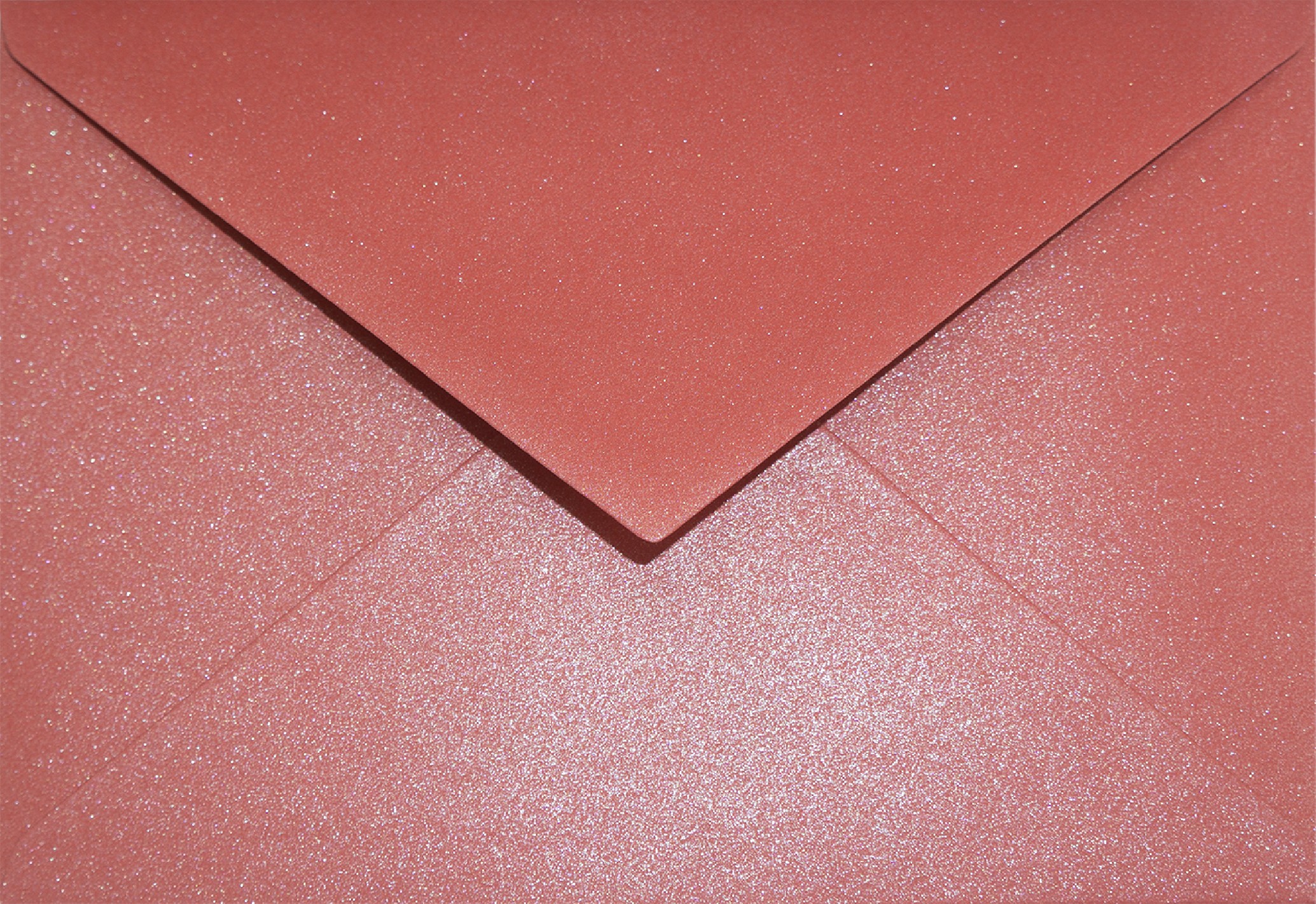 Koperta ozdobna C6 NK Aster Metallic Ruby czerwona 120g Koperta ozdobna C6 NK Aster Metallic Ruby czerwona 120g