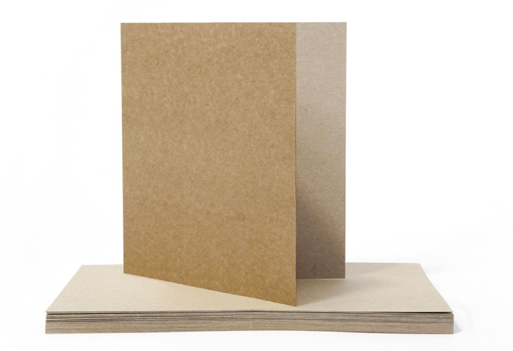 Papier ordinaire décoratif écologique Kraft EKO 170g marron em. 25 K4-14,5 froissé Papier ordinaire décoratif écologique Kraft EKO 170g marron em. 25 K4-14,5 froissé