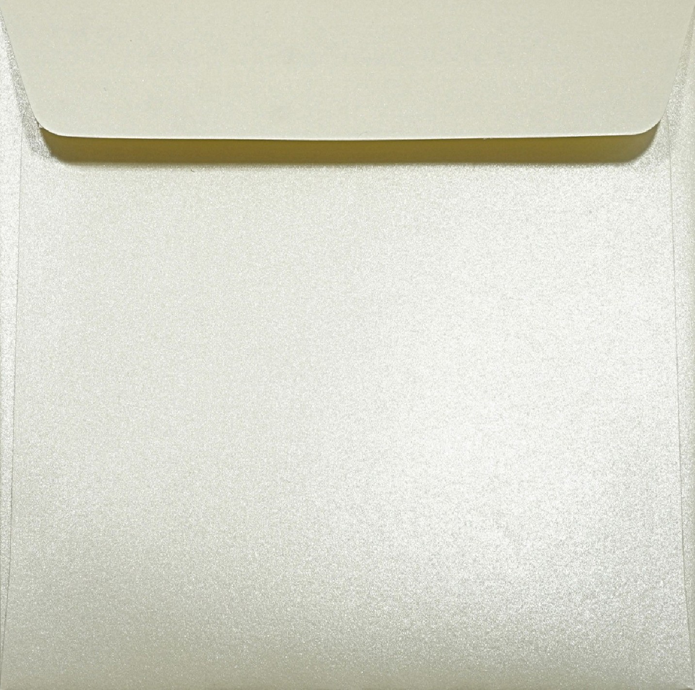 Koperta ozdobna kwadratowa K4 17x17cm HK Majestic Candelight Cream ecru 120g Koperta ozdobna kwadratowa K4 17x17cm HK Majestic Candelight Cream ecru 120g