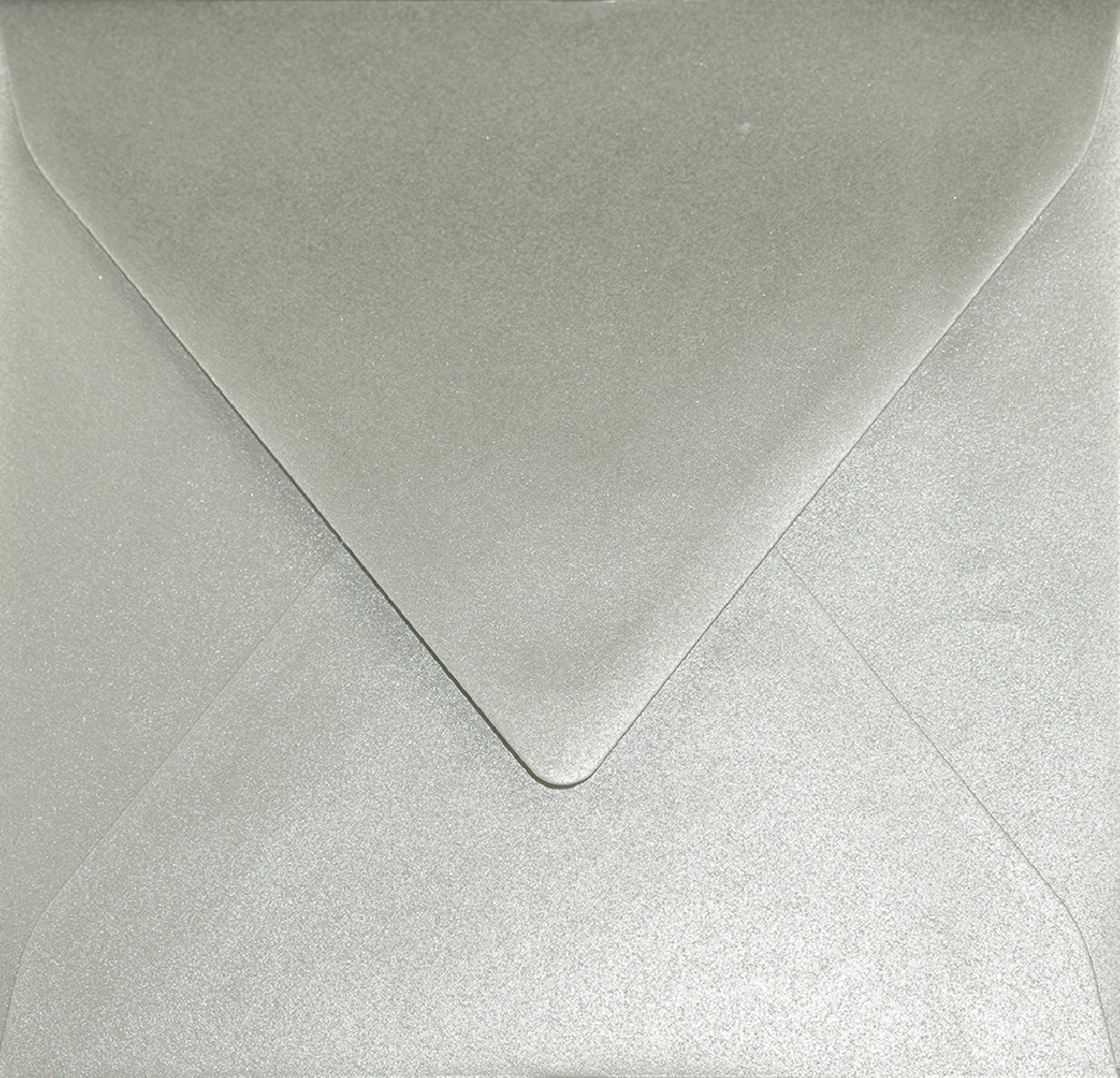 Koperta ozdobna kwadratowa K4 15,5x15,5cm NK Sirio Pearl Delta Platinum srebrna 110g Koperta ozdobna kwadratowa K4 15,5x15,5cm NK Sirio Pearl Delta Platinum srebrna 110g