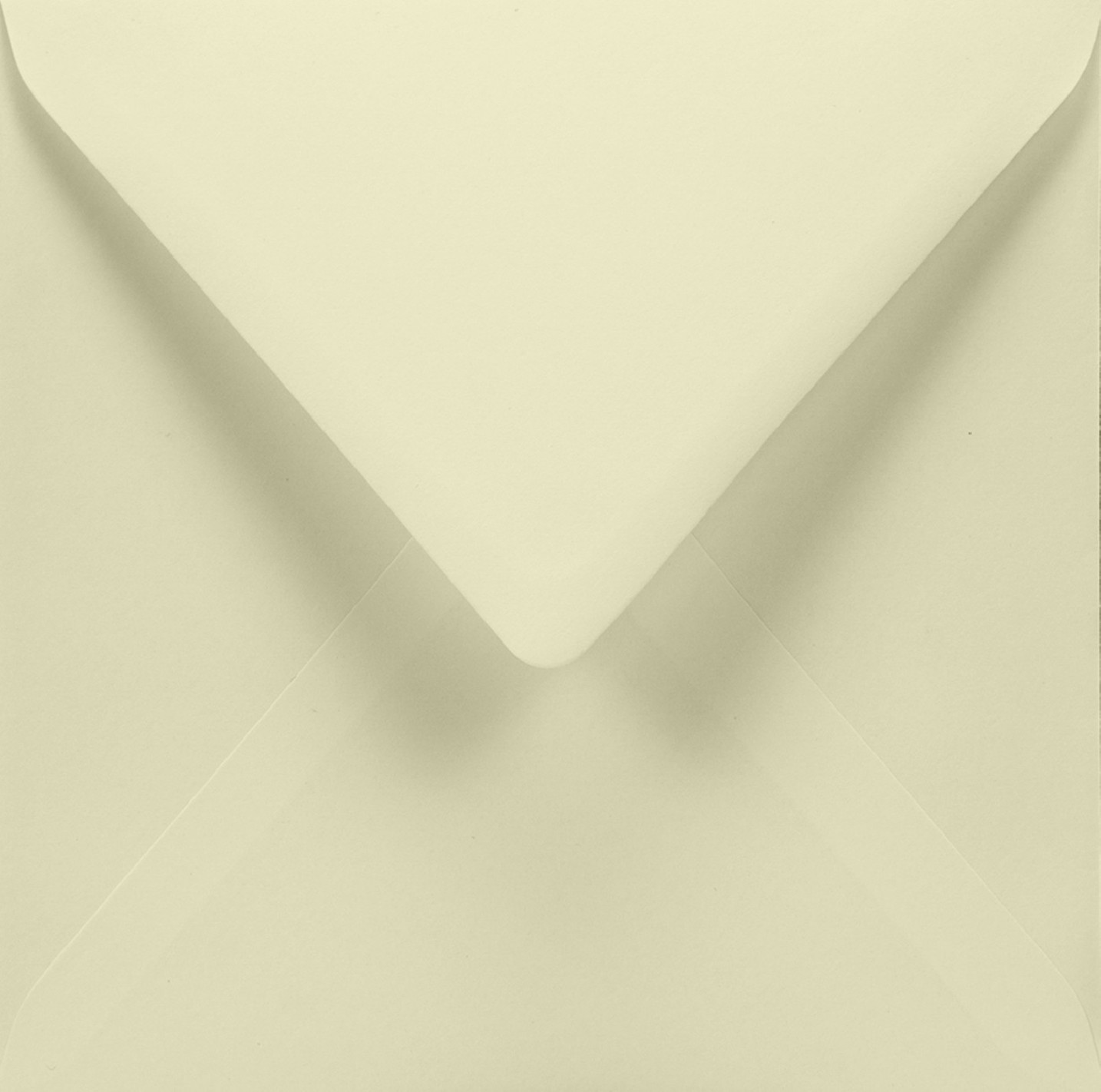 Enveloppe décorative écrue carrée (15,5x15,5cm) collage humide Munken Pure 120g Enveloppe décorative écrue carrée (15,5x15,5cm) collage humide Munken Pure 120g