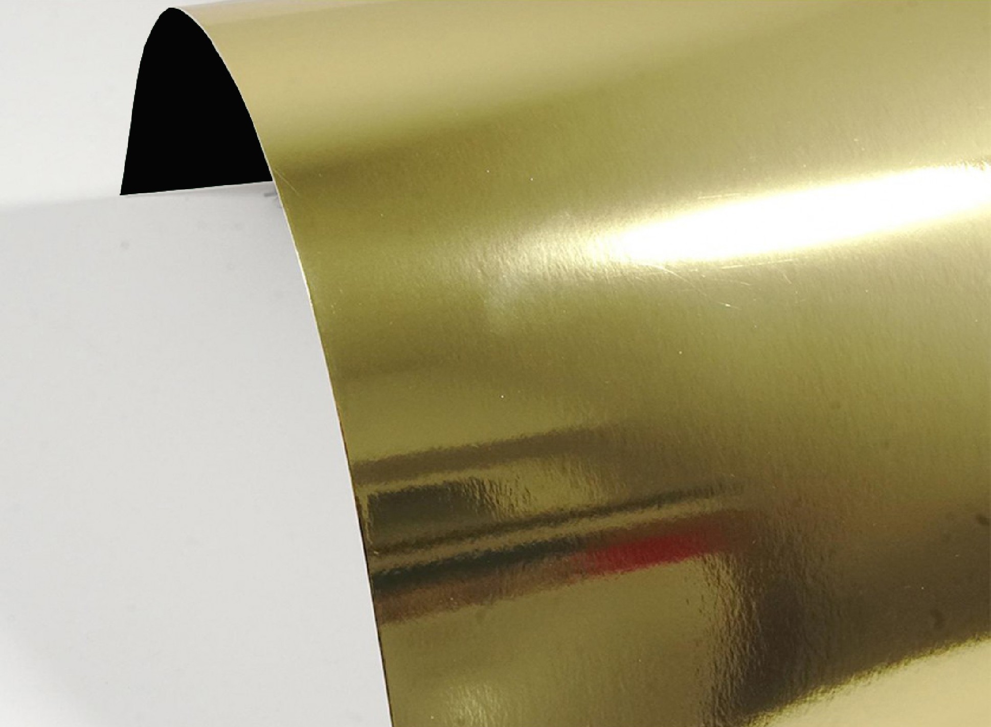 Papier ozdobny lustro Mirror 260g Gold / czarny spód B63 pak. 10A3 Papier ozdobny lustro Mirror 260g Gold / czarny spód B63 pak. 10A3