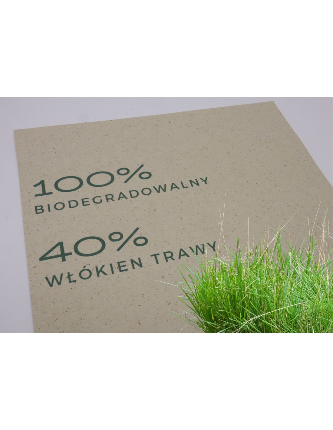 Papier ozdobny ekologiczny z trawy Kazan 120g kremowy pak. 10A5 Papier ozdobny ekologiczny z trawy Kazan 120g kremowy pak. 10A5