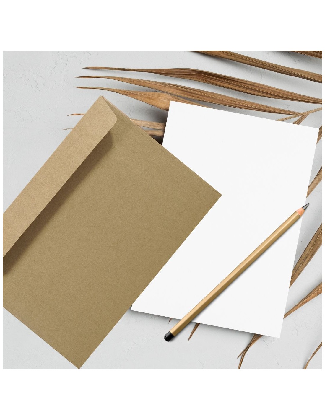 Koperta ozdobna kwadratowa ekologiczna K4 15,5x15,5cm HK EKO Kraft brązowa 100g Koperta ozdobna kwadratowa ekologiczna K4 15,5x15,5cm HK EKO Kraft brązowa 100g