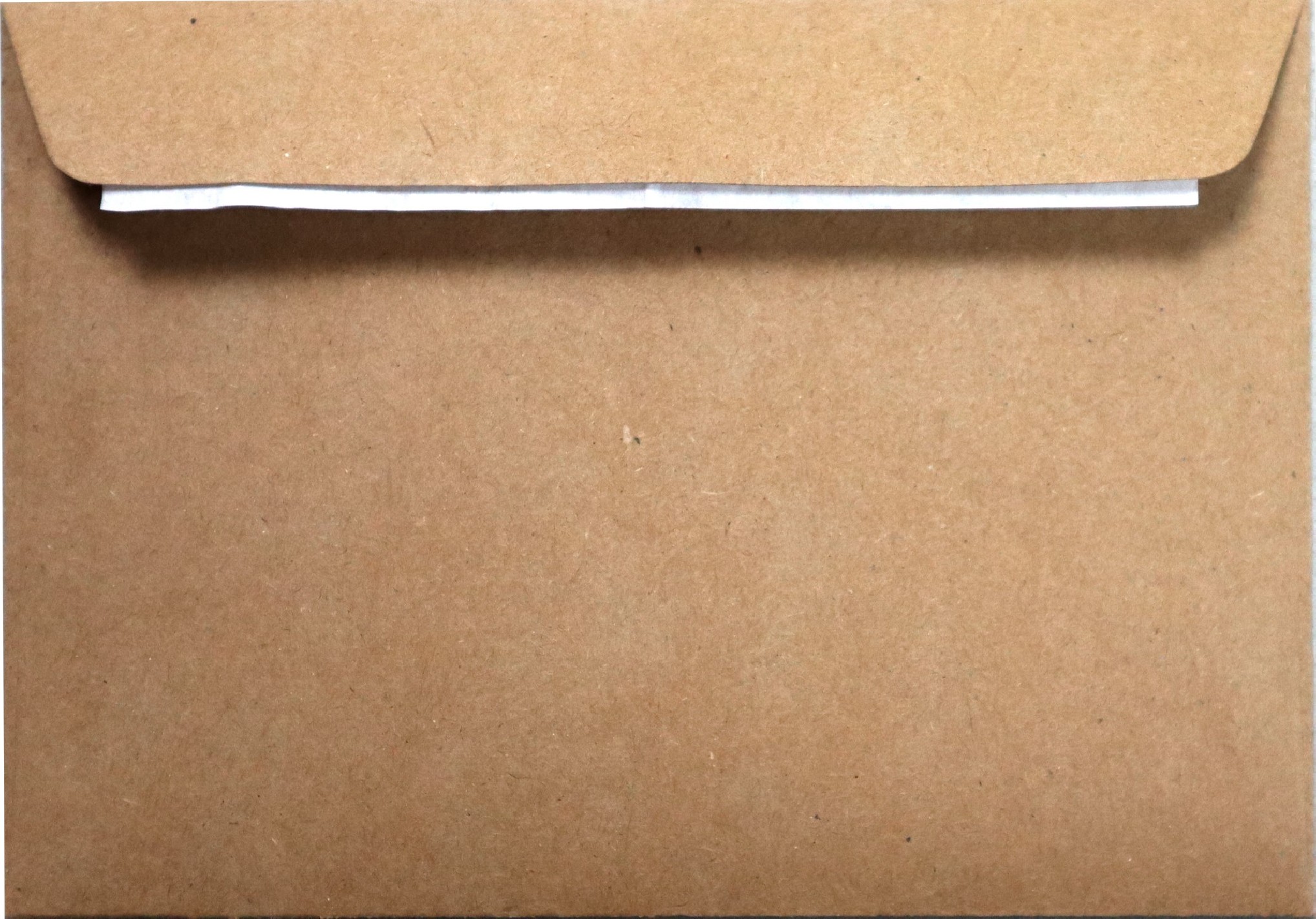 Koperta ozdobna gładka ekologiczna C5 HK EKO Design brązowa 120g Koperta ozdobna gładka ekologiczna C5 HK EKO Design brązowa 120g
