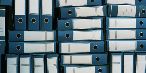 Comment stocker et archiver des documents à l'aide de classeurs ?